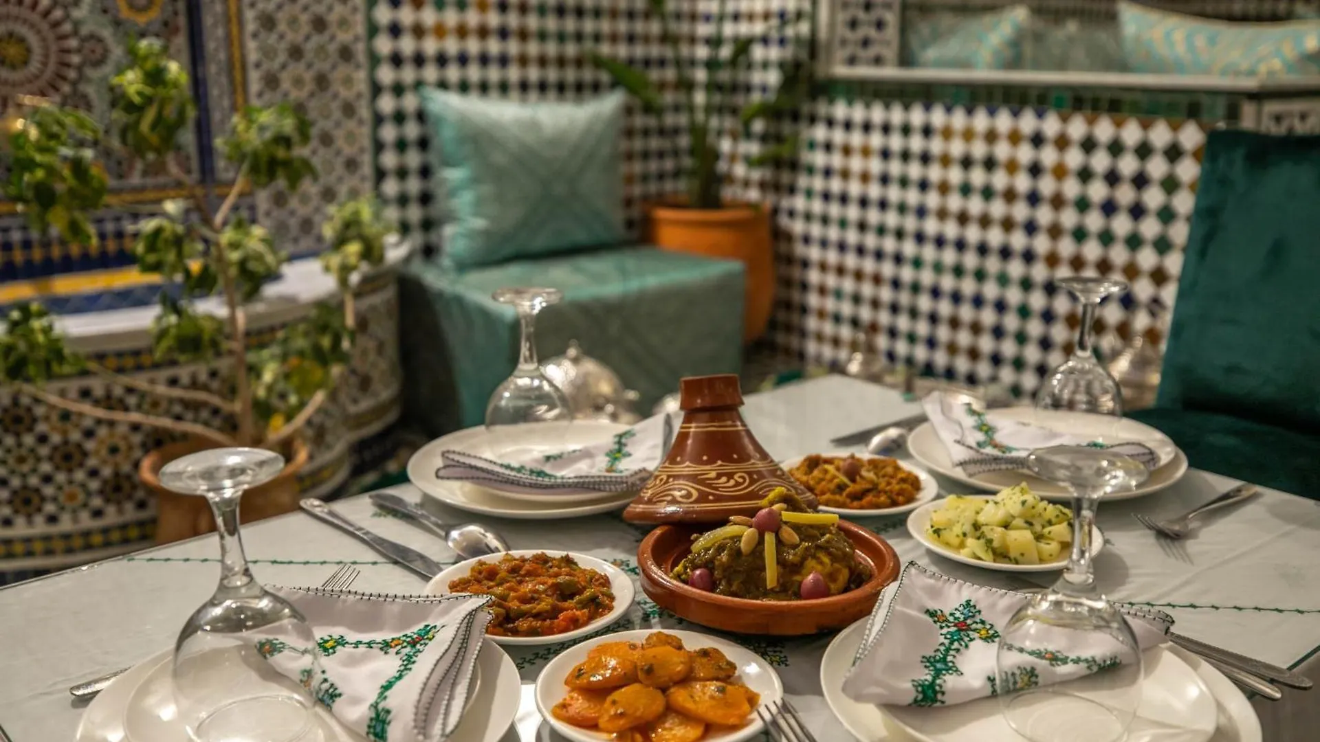 Riad Amir - Fez Mystique